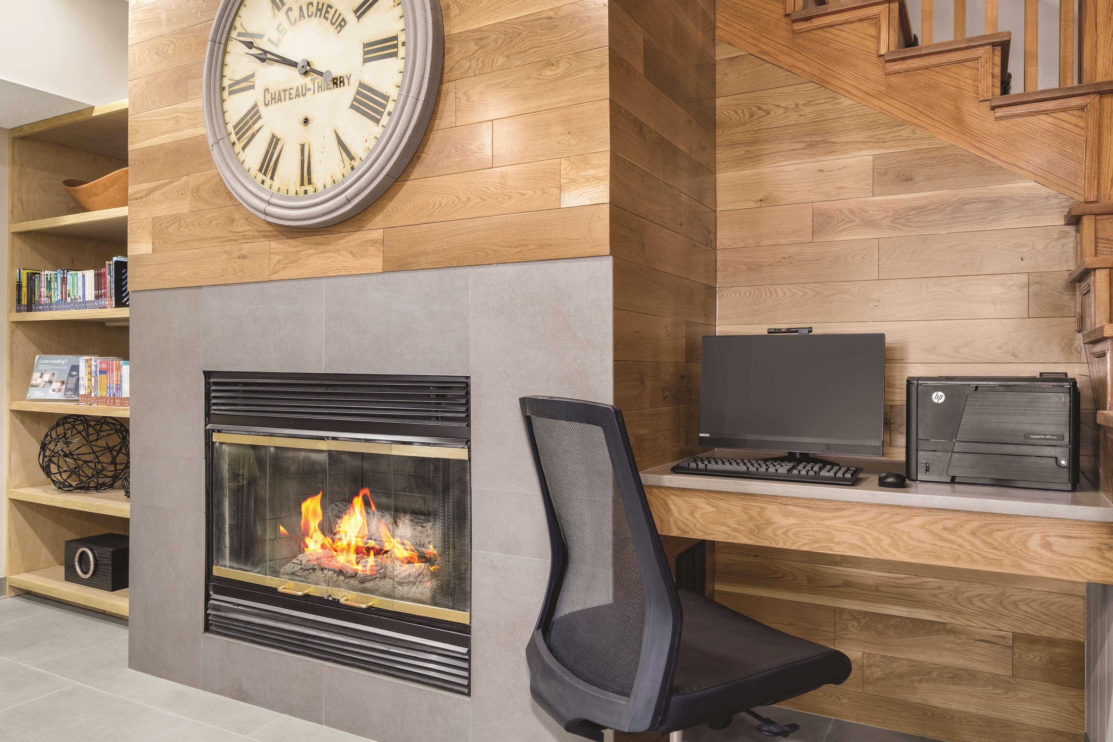 Country & By Radisson, Big Flats Hotel Horseheads